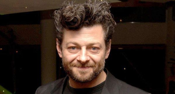 Esordio registico per Andy Serkis