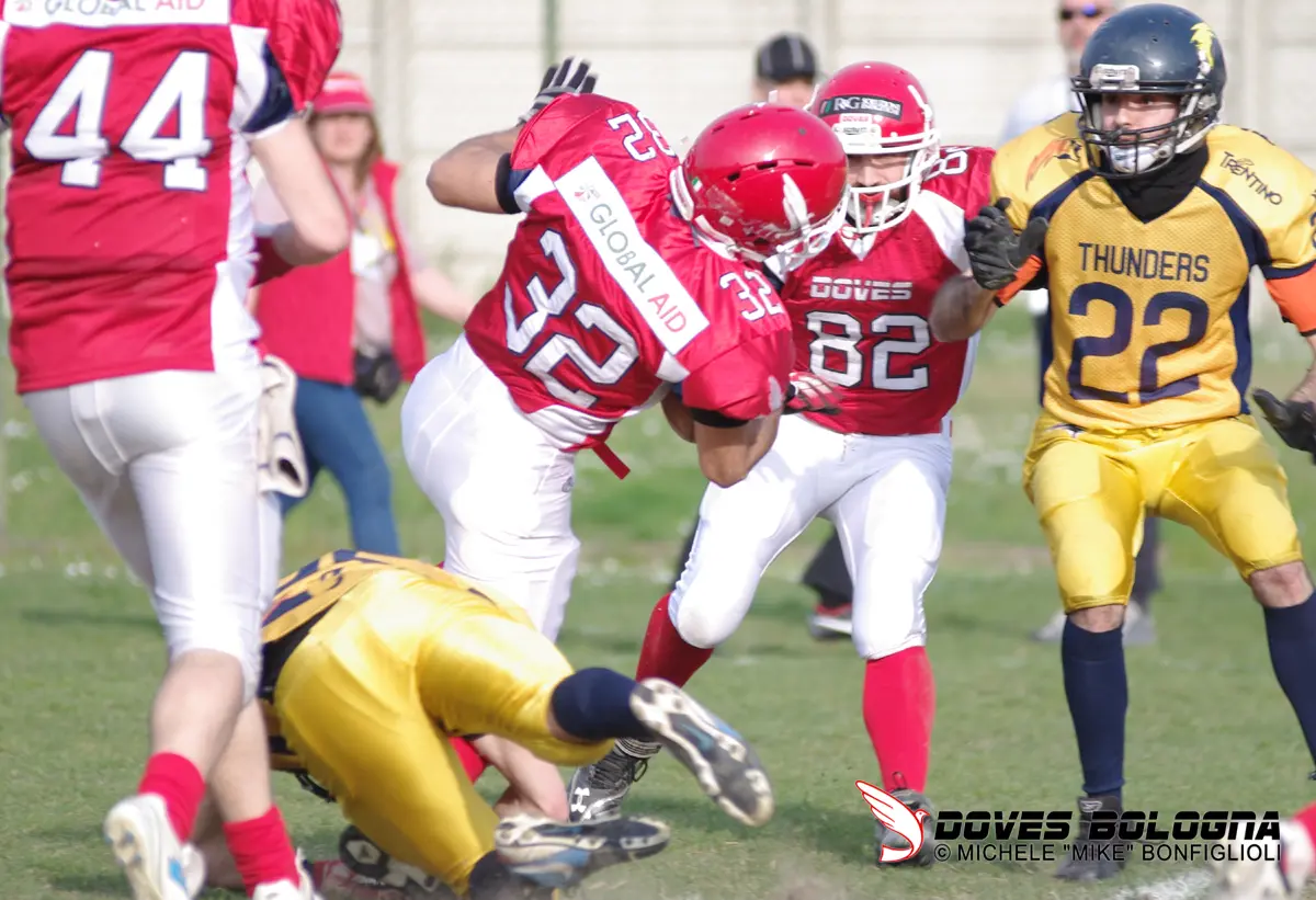 Football Americano: Doves Bologna - Thunders 18 a 26