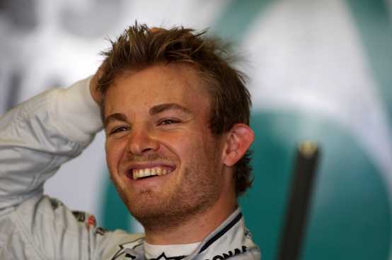 F1, GP Australia: Rosberg sul gradino più alto del podio, fuori Hamilton e Vettel