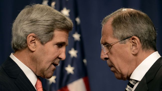 Ucraina: scontri nella notte. Oggi incontro Kerry-Lavrov