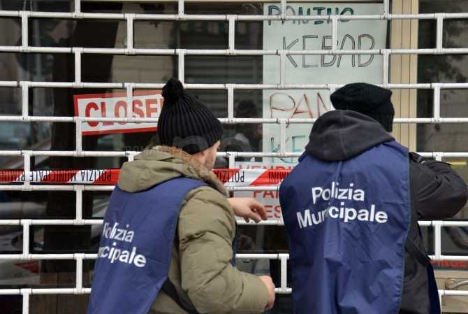 Torino San Salvario: spaccio di droga coperto dalla vendita di Kebab