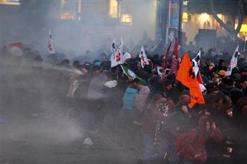 Gezi Park: ottava vittima, e la Turchia s'infiamma di nuovo [live streaming]