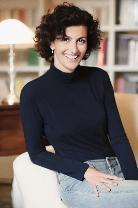 "Senza Limiti. Generazione in fuga dal tempo", la realtà odierna descritta da Ilaria Caprioglio