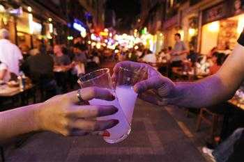 Turchia, continua la guerra contro l'alcol