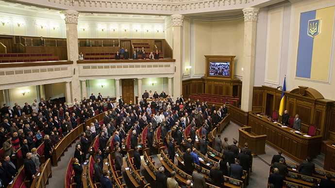 Ucraina: il parlamento vota all'unanimità l'adesione alla Federazione Russa
