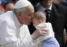 Papa Francesco: Non abituarsi al male