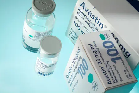 Farmaci, multa da 182 milioni per Roche e Novartis