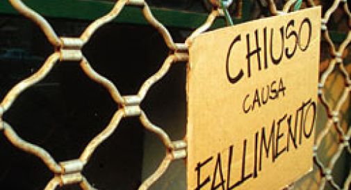 Crisi, nel 2013 saracinesche abbassate per 111.000 aziende