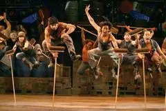 Presentato al Comune di Catanzaro lo show degli Stomp
