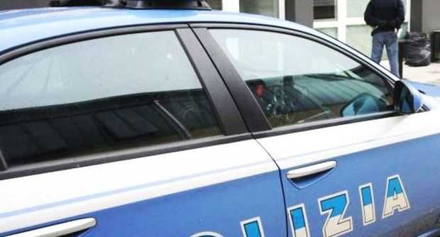 'Ndrangheta: arrestati ex capo e vice della Mobile di Vibo Valentia per associazione mafiosa