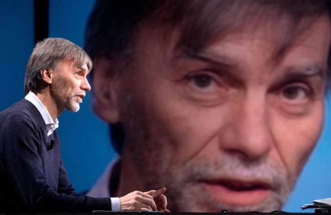 Governo, prime prove di coraggio sui temi dell'economia. Delrio: «Potremmo tassare i BoT»