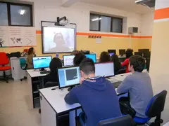 "Webchattiamo dal Pianeta Scuola": a scuola di giornalismo web tv con il progetto di video-chat