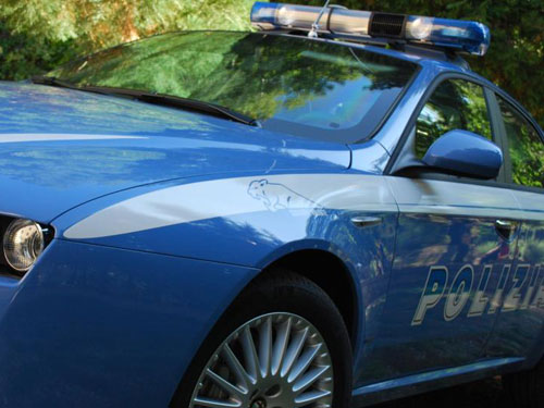Roma: uomo quasi investito e poi gambizzato in Via Gianicolense alla fermata del bus