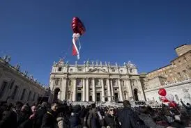 Papa Francesco ai fidanzati: "Un matrimonio non è riuscito solo se dura,è importante la sua qualità"