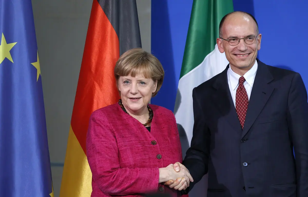 Crisi di governo: l'Ue è fiduciosa, ma «Italia prosegua consolidamento»
