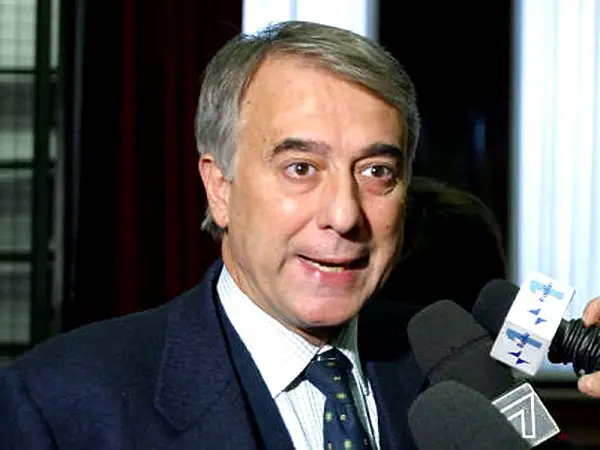 Pisapia: Milano sede ideale per agenzia Cooperazione internazionale