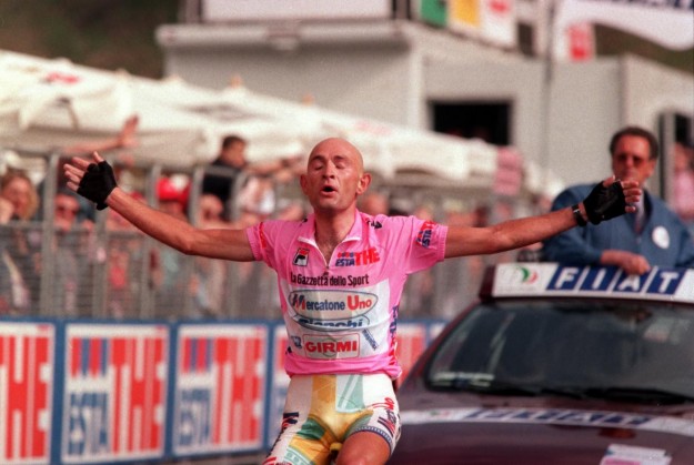 Marco Pantani, sono tanti i dubbi a dieci anni dalla sua morte