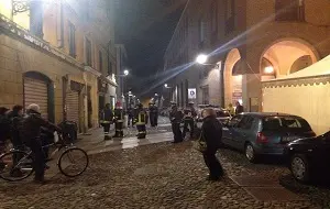 Modena, allarme bomba per una valigetta sospetta [FOTO ESCLUSIVE]