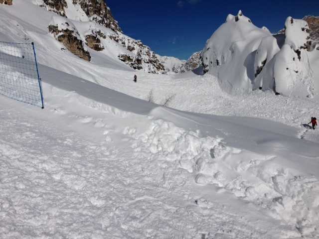 Cortina, valanga sulla pista da sci: salve 4 persone