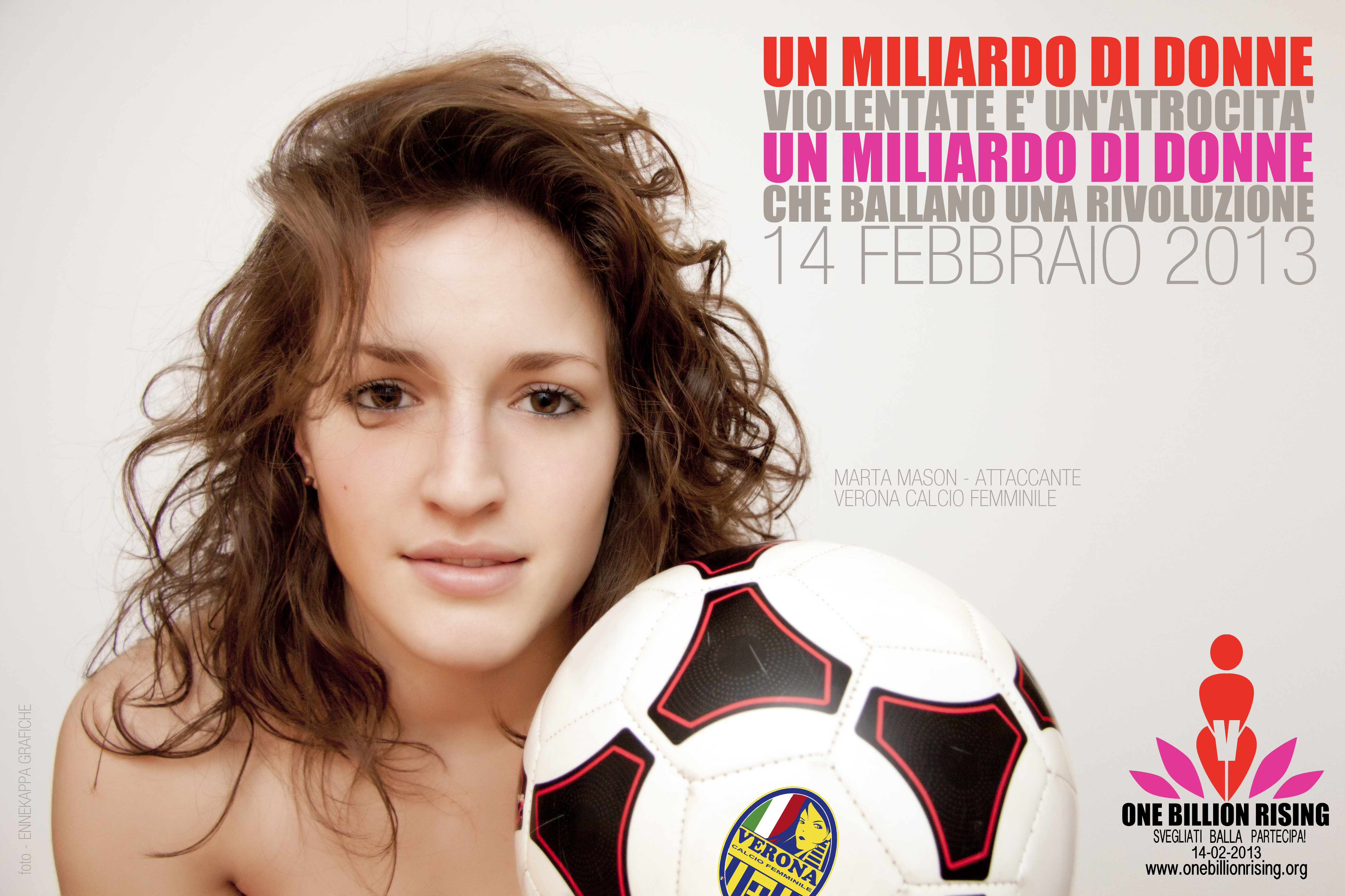 "One Billion Rising": nel giorno di San Valentino un flash mob contro la violenza sulle donne