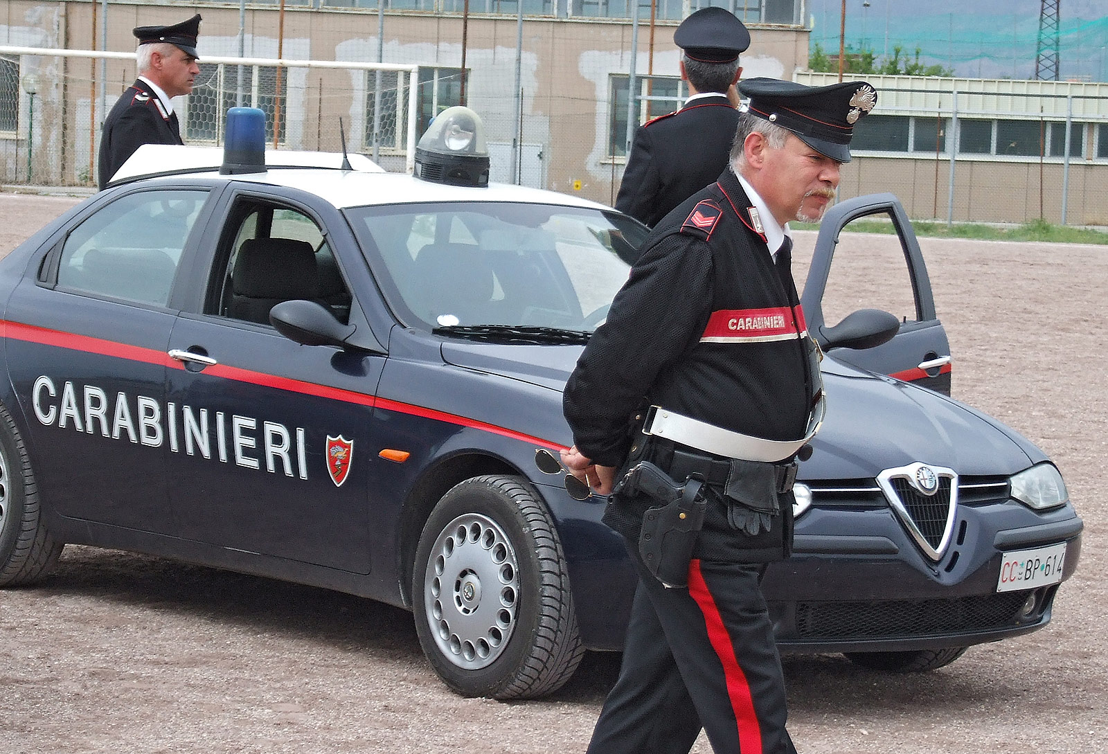 Trovato morto legato al letto in casa di riposo, si ipotizza suicidio ma non si escludono piste