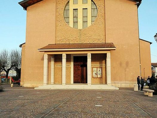 Cà degli Oppi: prete condannato per pedofilia ora dice Messa nella Bassa Veronese