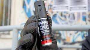 Spray al peperoncino per carabinieri e polizia. Si parte da Napoli, Milano e Roma