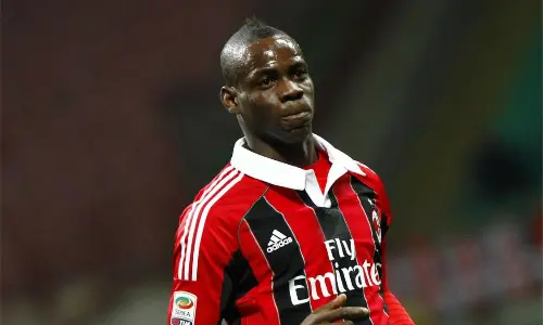 L'annuncio di Balotelli: "Pia è mia figlia. Ora chiudete la bocca a Barbara D'Urso"