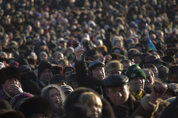 Ucraina, il governo considera elezioni anticipate