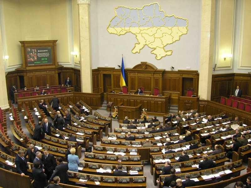 Ucraina: il Parlamento  si riunisce per decidere sull'amnistia