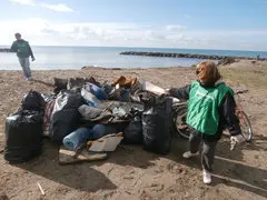 Fare Verde ha ripulito alcune spiagge laziali