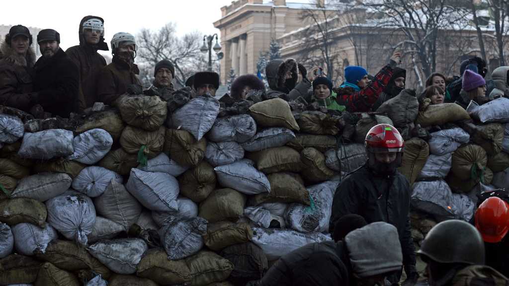 Kiev, occupato il ministero della Giustizia: Ucraina sull'orlo della guerra civile