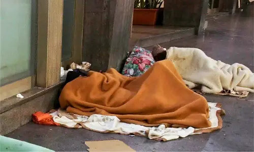 Genova, spedizione a sfondo razziale contro quattro clochard