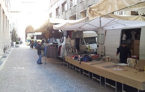 Piacenza: ambulanti truffati con l'offerta fasulla di una sagra