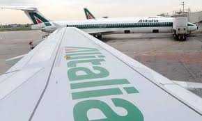 Alitalia: 1.900 esuberi, ma nessun licenziamento