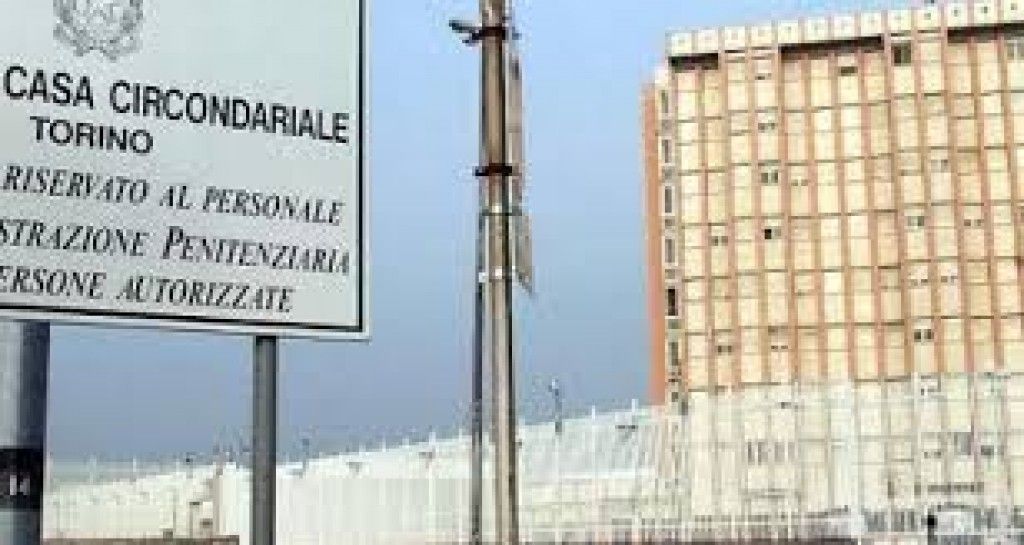 Torino No Tav Protestano Davanti Al Carcere Lorusso E Cutugno Infooggi It Il Diritto Di Sapere