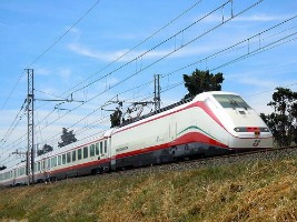 Giulianova, muore senzatetto travolto da un treno
