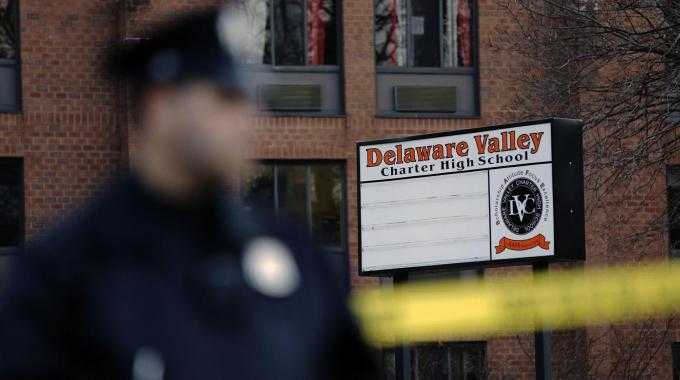 Usa, sparatoria in una scuola a Philadelphia. Due studenti feriti