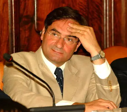 L'Aquila, Bankitalia: direttore regionale di Confcommercio sospende la protesta