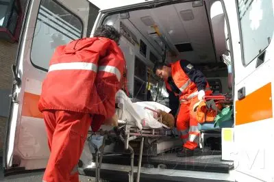 Rimini: scontro auto-moto, perde la vita un motociclista