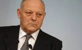 Provincia Bolzano, Durnwalder saluta tutti: "grazie ai cittadini e ai compagni di viaggio"