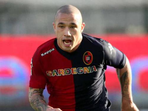 Cagliari, accordo con la Roma per la cessione di Radja Nainggolan