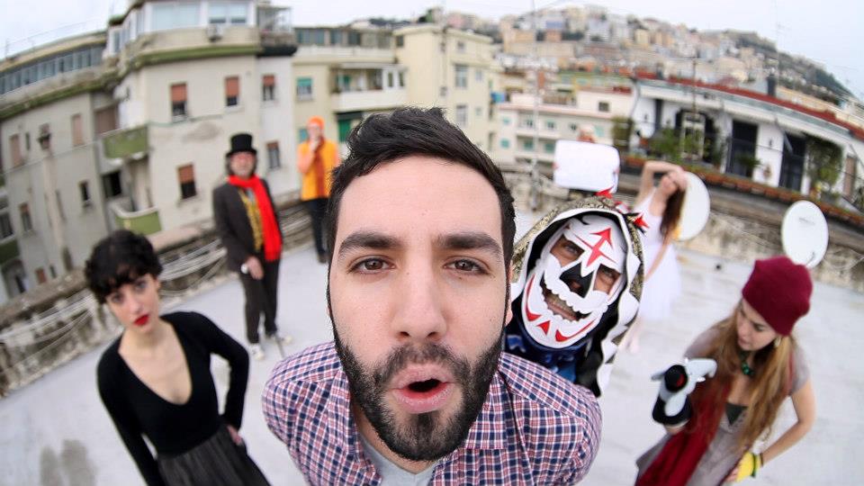 Intervista a Tommaso Primo, giovane cantautore partenopeo