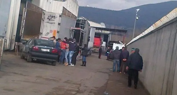 Poggiomarino: operaio muore schiacciato da un tir