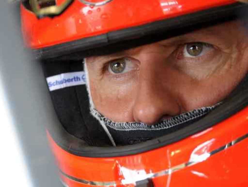 Michael Schumacher, nuovo intervento chirurgico. I medici: «Lieve miglioramento»