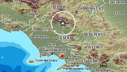Terremoto in Campania: uomo si lancia dal balcone per paura