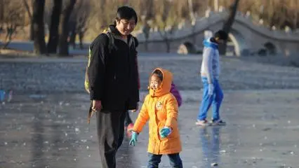 Cina: addio alla politica del figlio unico