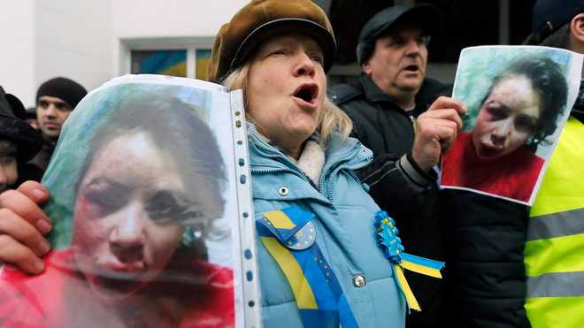 Ucraina, giornalista subisce pestaggio: arrestati due sospettati