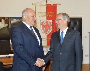 Il Presidente Durnwalder ha ricevuto i vertici della Camera di Commercio