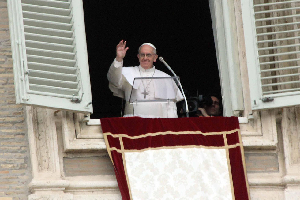 Papa Francesco: "I poveri non possono aspettare"